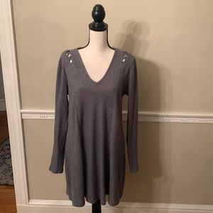 Beautiful Alya Dress/Top. A Beautiful Tint of Olive.